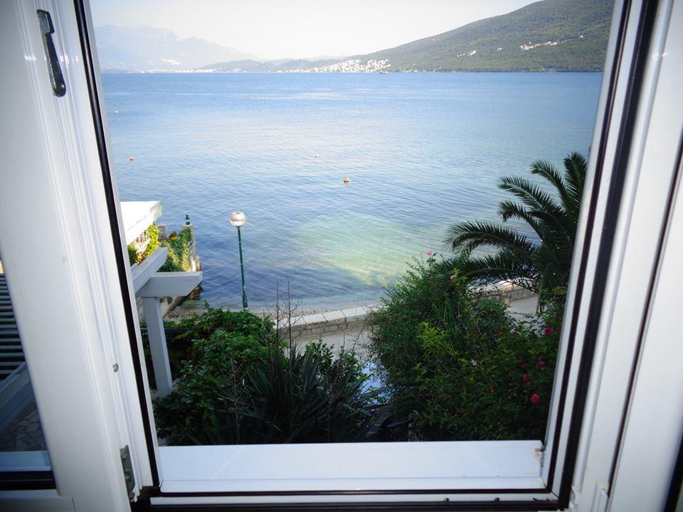 Apatments Stanojlovic Djenovic Apartment Herceg Novi Bagian luar foto
